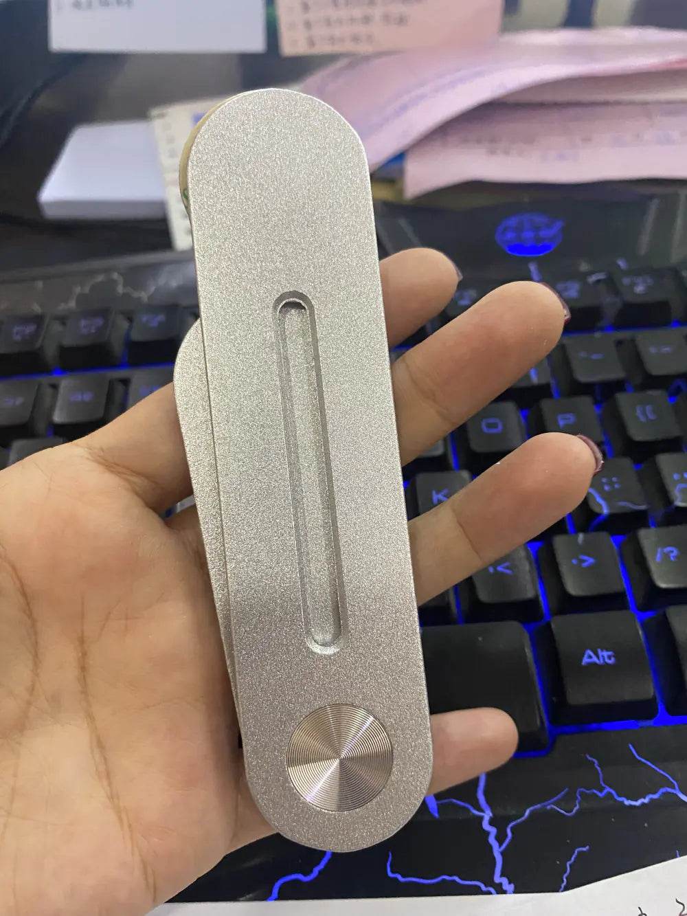 Aluminum Alloy Laptop Desk MagSafe Phone Stand for Tesla - ShopSphere